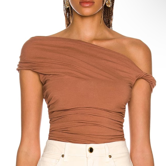 NWT Agolde Hilma Twist Sleeve Bodysuit -as seen on GMA3 host Eva Pilgrim on air - Picture 2 of 5